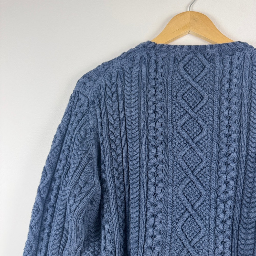 Amazon Essentials Navy Blue Chunky Cable Knit Crew Neck Sweater Size L Fisherman - Picture 12 of 13